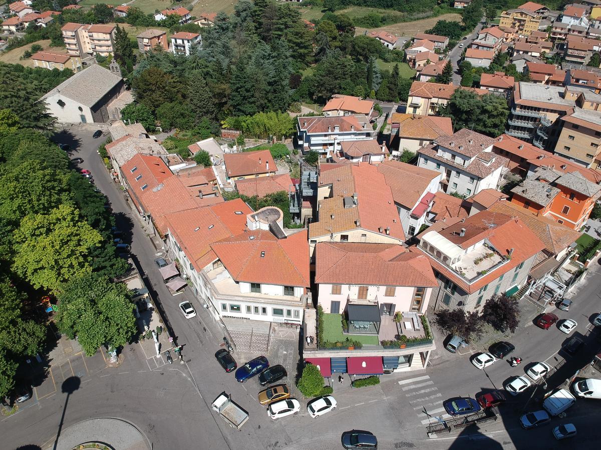 Hotel Italia&Lombardi Montefiascone Bagian luar foto